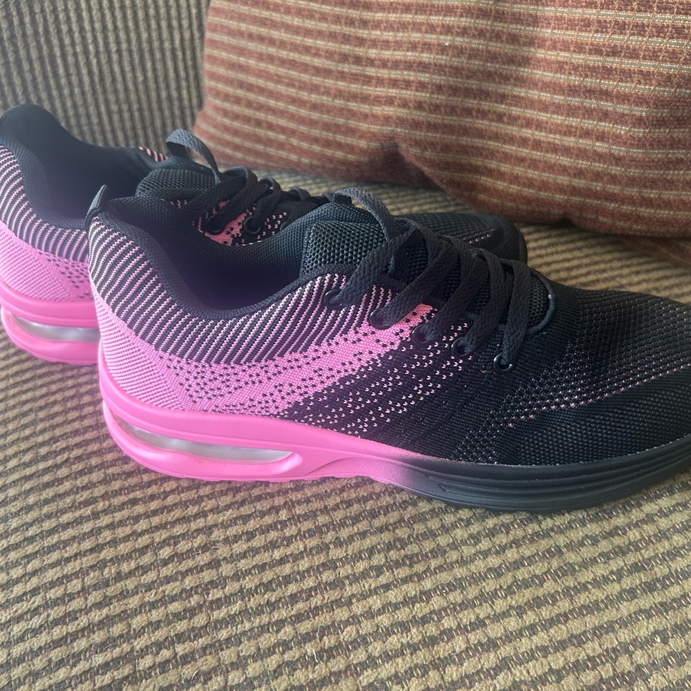 Women’s Black and Pink Lightweight Athletic Sneakers